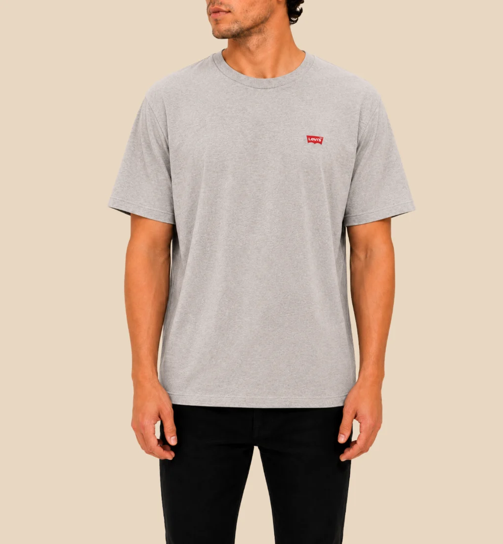 Camisa Levi's bordada