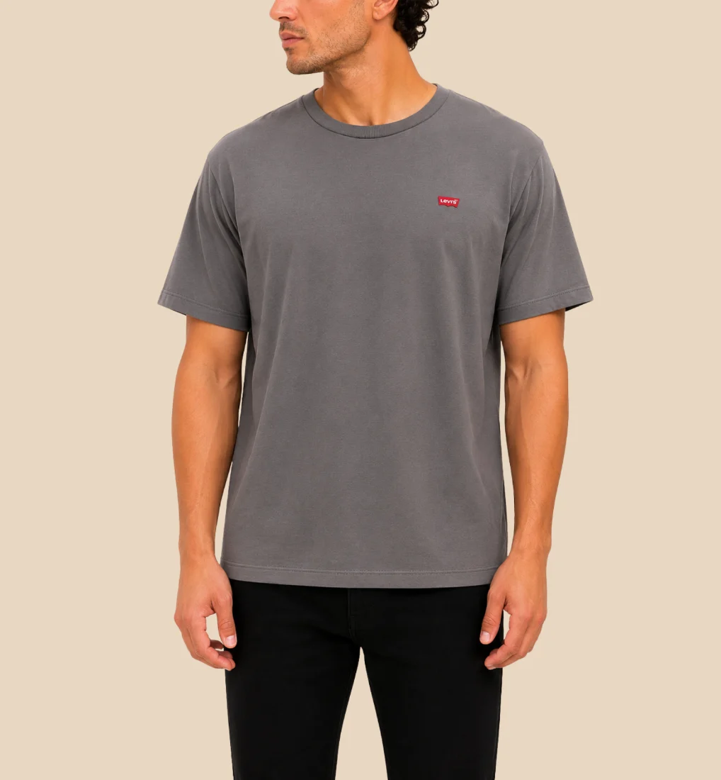 Camisa Levi's bordada