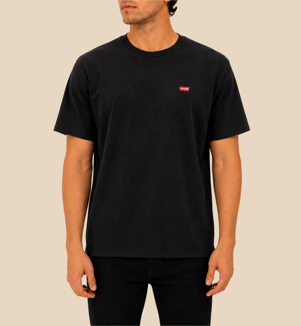 Camisa Levi's bordada